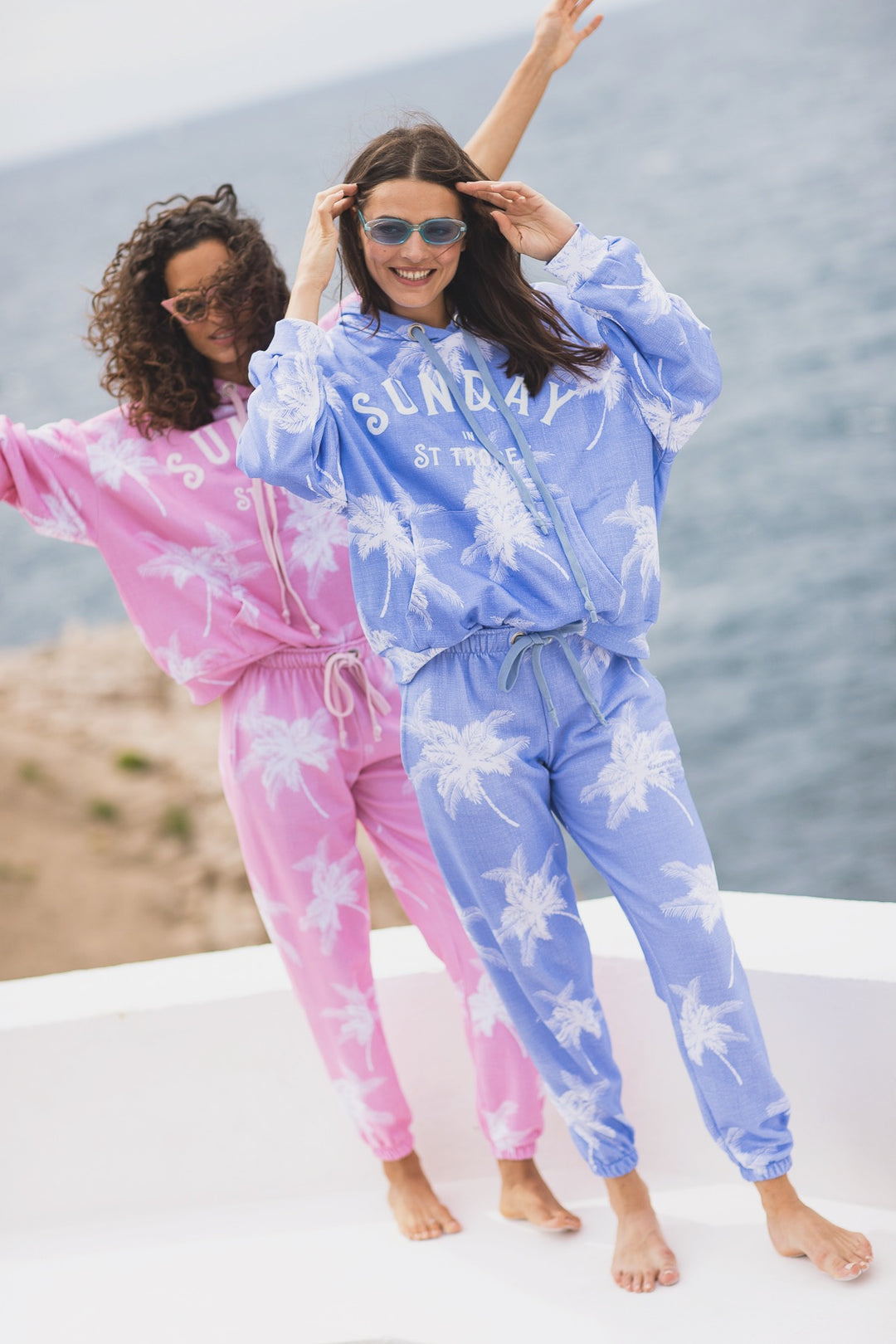 Manama Palm Tree Sweater Purple – Sunday St Tropez