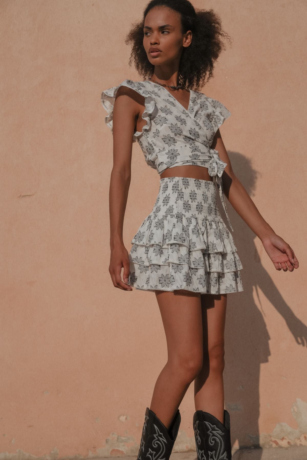 Bridge Jacquard Top Black & White